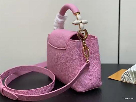 Affordable CAPUCINES LOUIS MINI-21*14*8CM VUITTON 0523